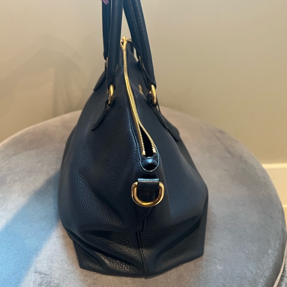 Prada leather handbag - Picture 6 of 11